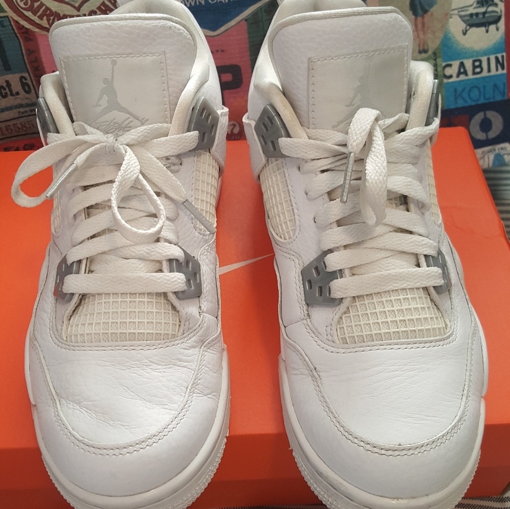 Air Jordan shoes